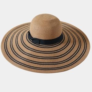 🆕 Striped Straw Wide Brim Hat